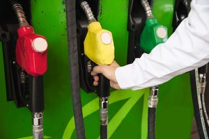 La venta conjunta de gasolina y GLP, ¿una bomba de tiempo social o empresarial?