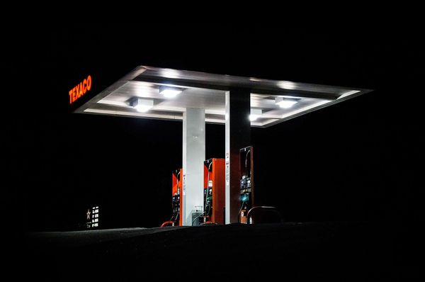 La venta conjunta de gasolina y GLP, ¿una bomba de tiempo social o empresarial?